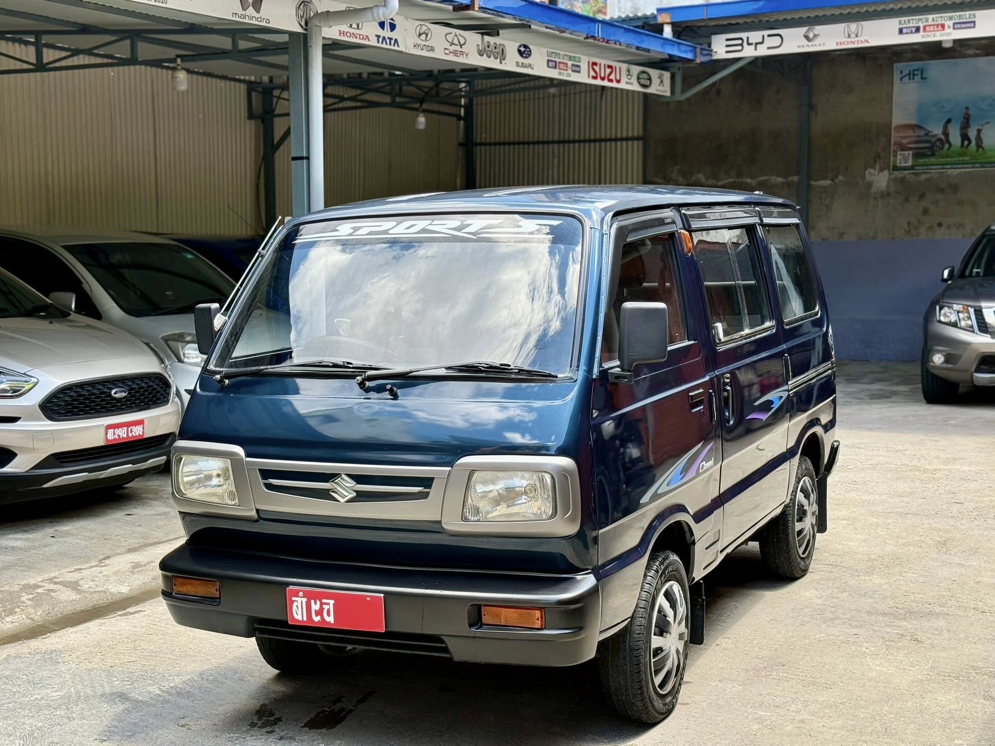 Omni Van